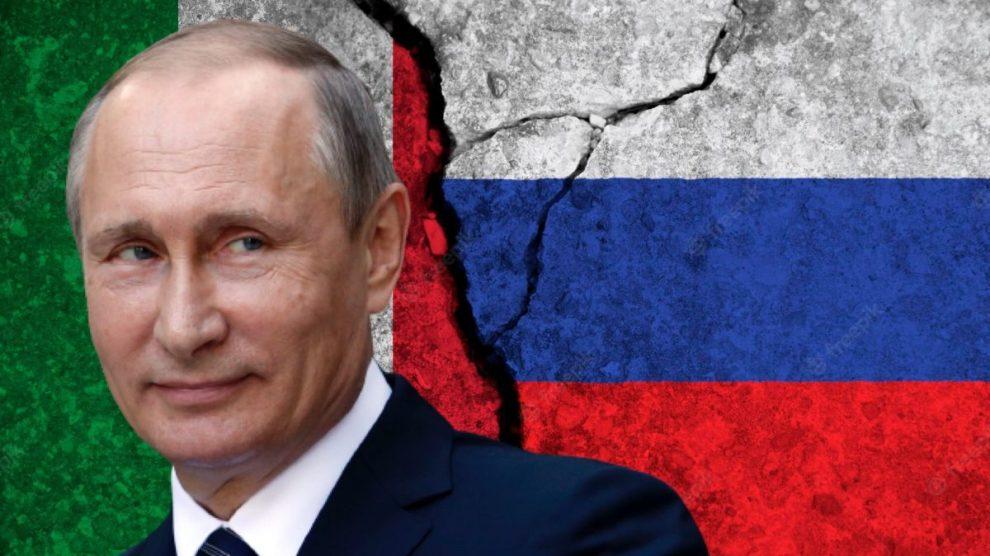 <b>Vladimir Putin and</b> his <b>Italian</b> party - Decode39