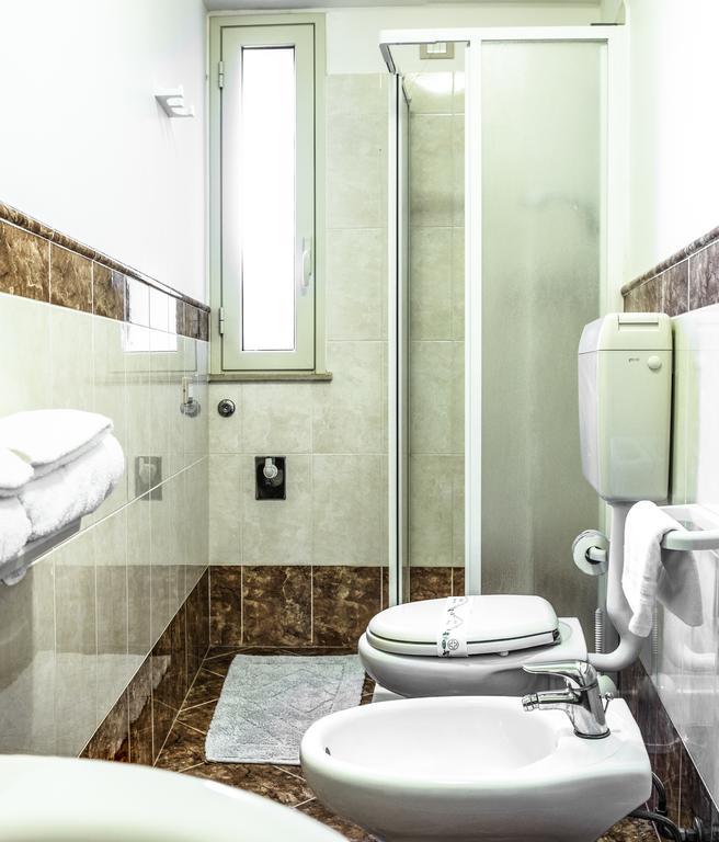 Appartamento con 2 Camere da Letto (2 Adulti)