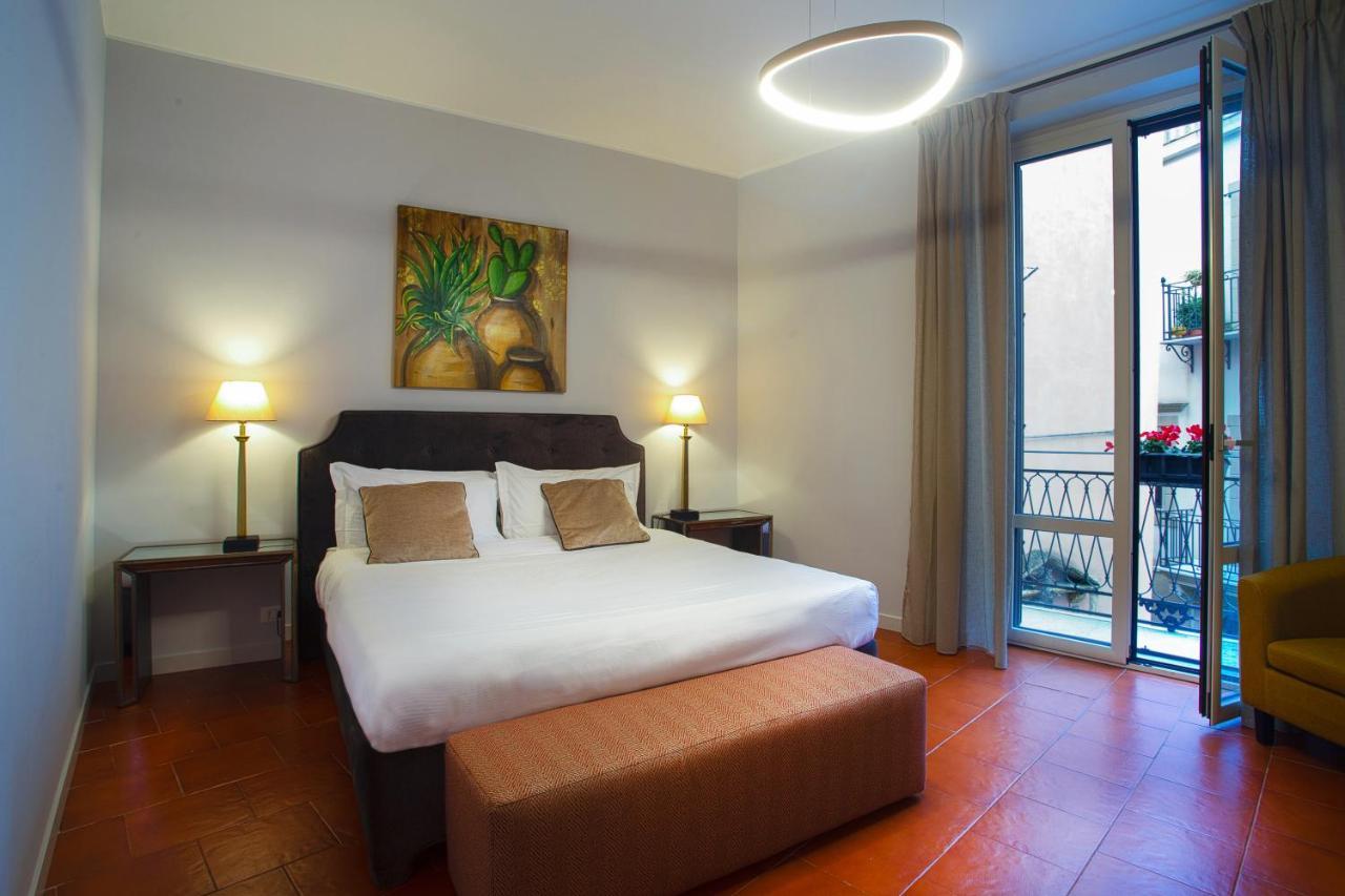 Chambre Lit King-Size avec Balcon
