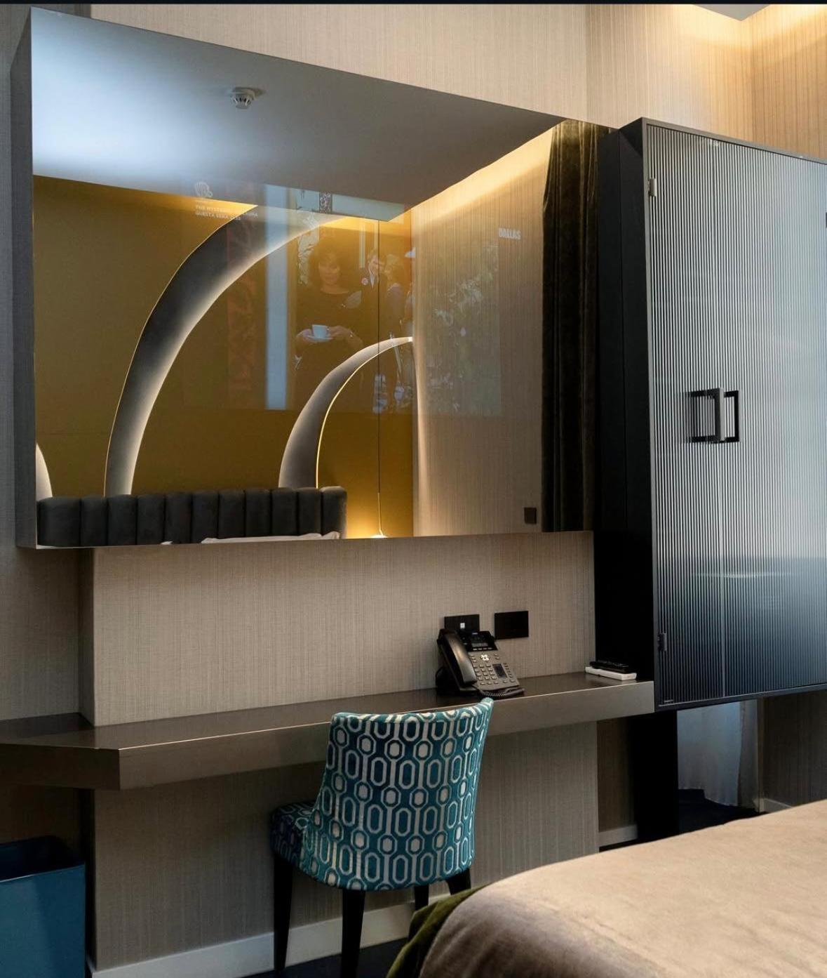 Superior Double Room Lateral Sea View