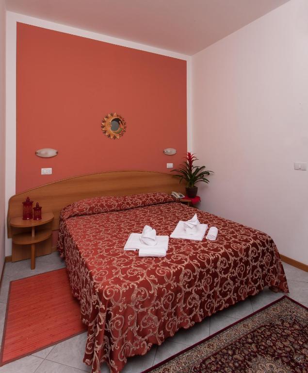 Double or Twin Room Balcony
