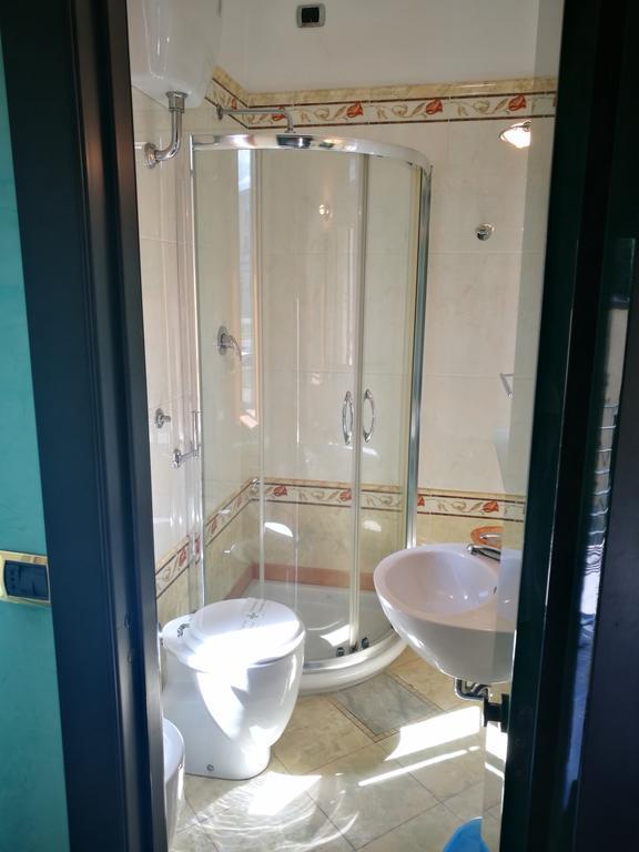 Chambre Familiale (2 Adultes et 2 Enfants)
