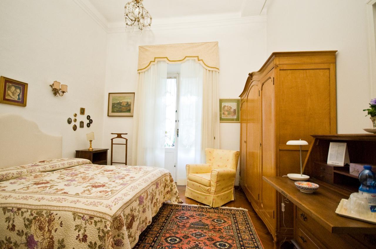 Chambre Double ou Lits Jumeaux avec Salle de Bains Privative Séparée