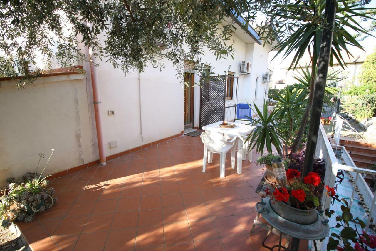 Chambre Double ou Lits Jumeaux avec Terrasse