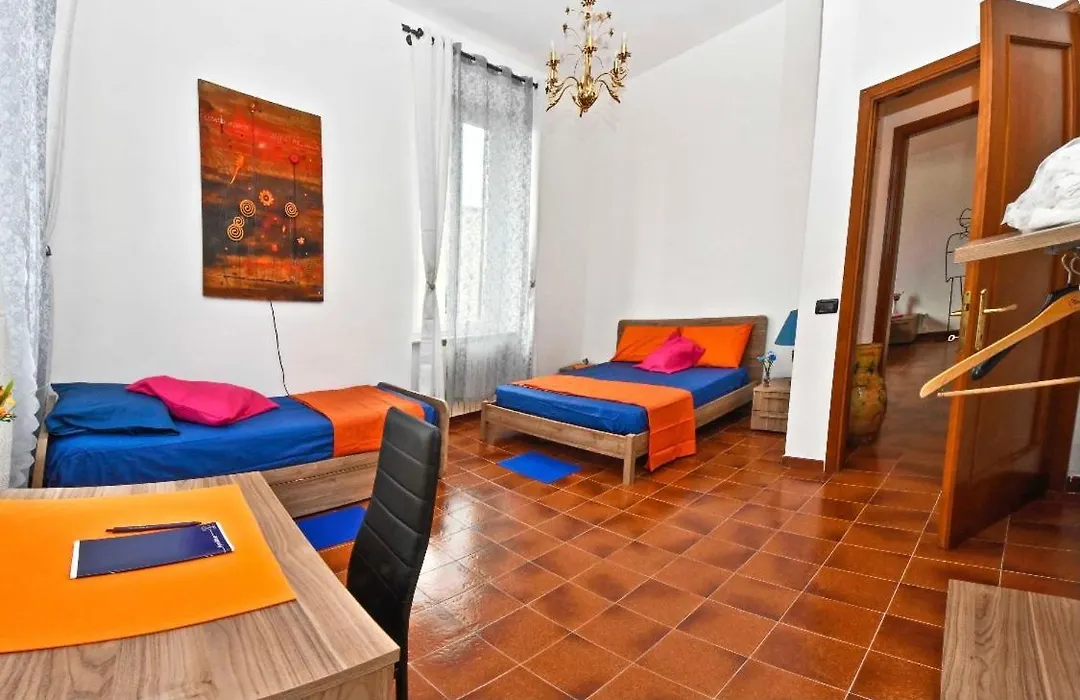 Borgo 98 Guest House Tripla con bagno privato-1