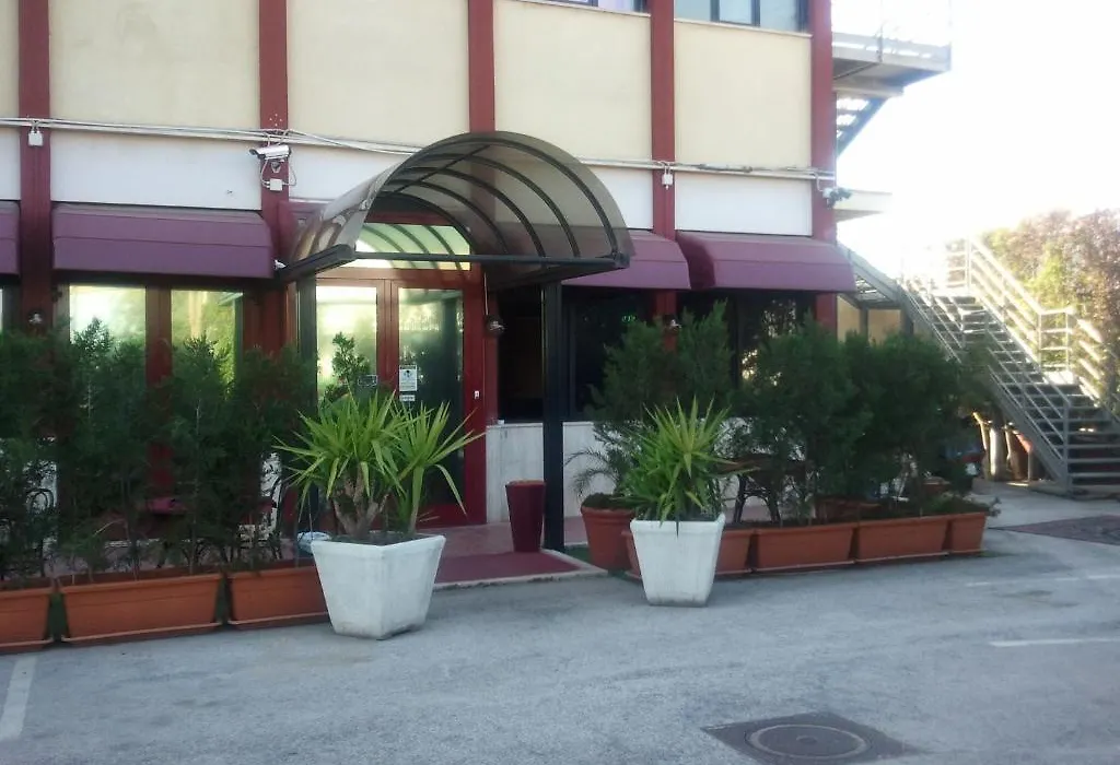 Euromotel-1