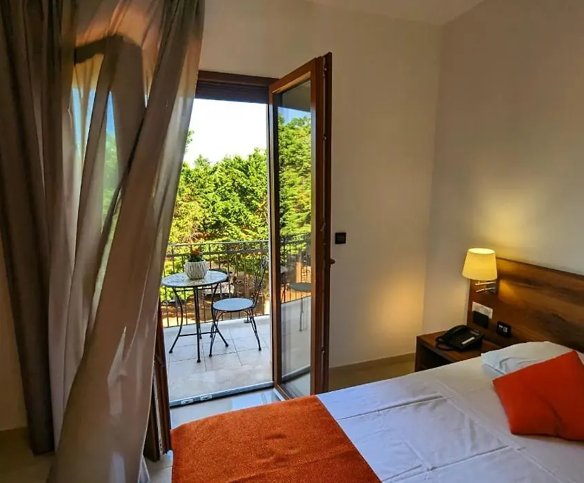 Morello Beach Hotel-1