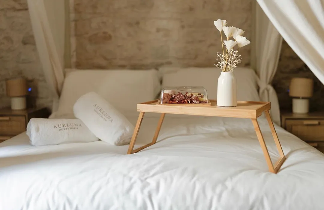 Aurluna Luxury Suites-1