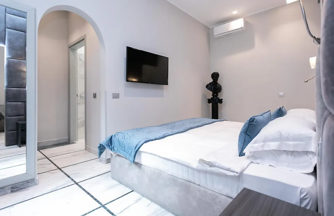 Cesare Ai Cavalieri Suites-1