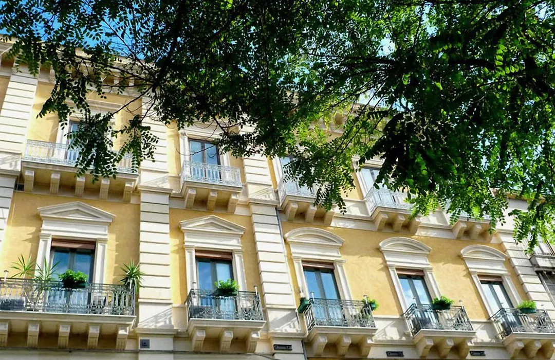 5 Balconi B&B-1