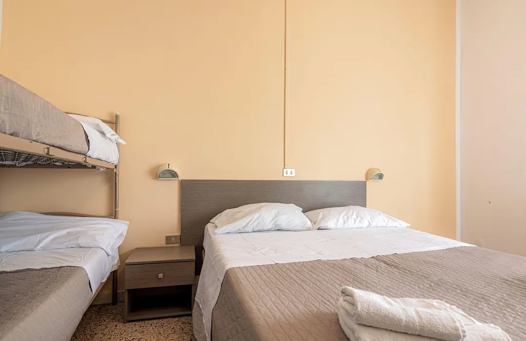 Hotel Britta-1