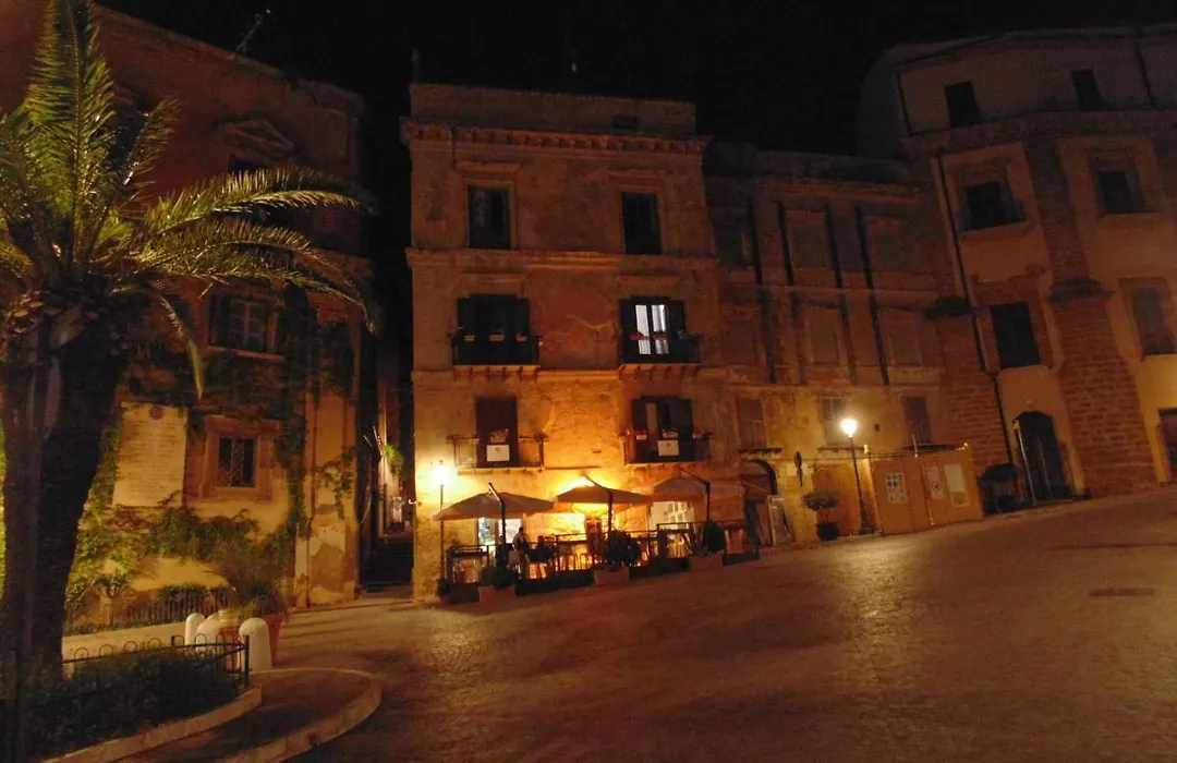 Aljama - Downtown B&B-1