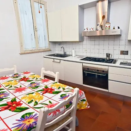 Borgo 98 Guest House Tripla con bagno privato-2