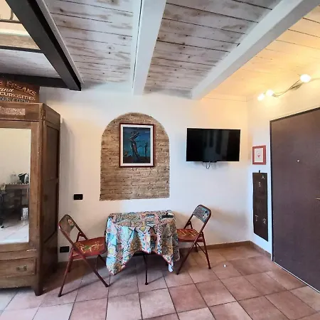 L'Ora Delle Streghe B&B Centralissimo-2