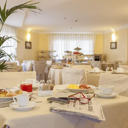 Hotel Vecchio Borgo-3