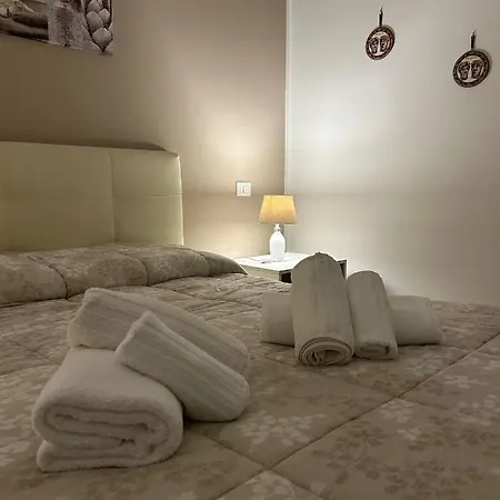 Lucia'S Rooms-3