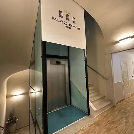 Palazzo Bonomi-3