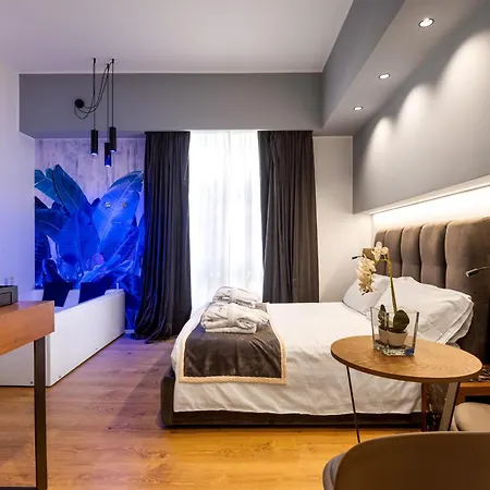 Chamur Luxury Suites & Jacuzzi In Palermo-2