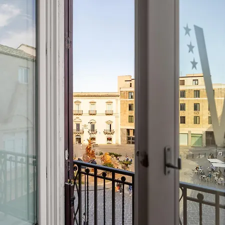 Archimede Charm B&B - Historical Palace In Ortigia-3