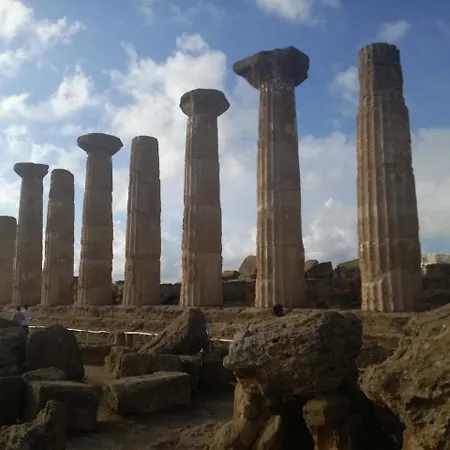 Locazione Turistica Domus Re-2