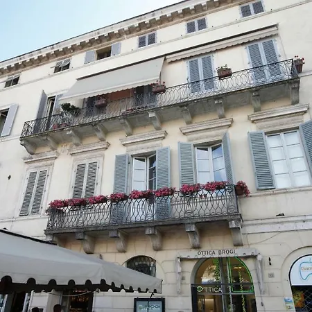 Residenza D'Epoca Montanini-3